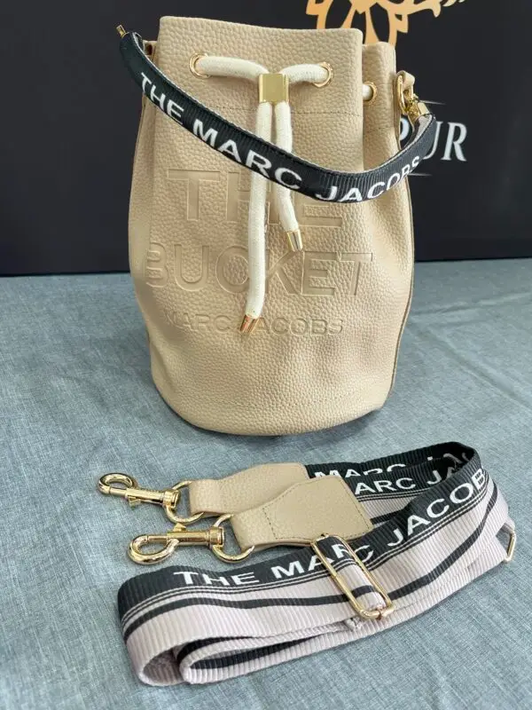 Marc Jacobs The Bucket Bag Nude -1